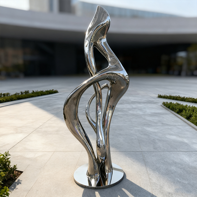 เปลวไฟใน Motion Mirror Abstract Sculpture